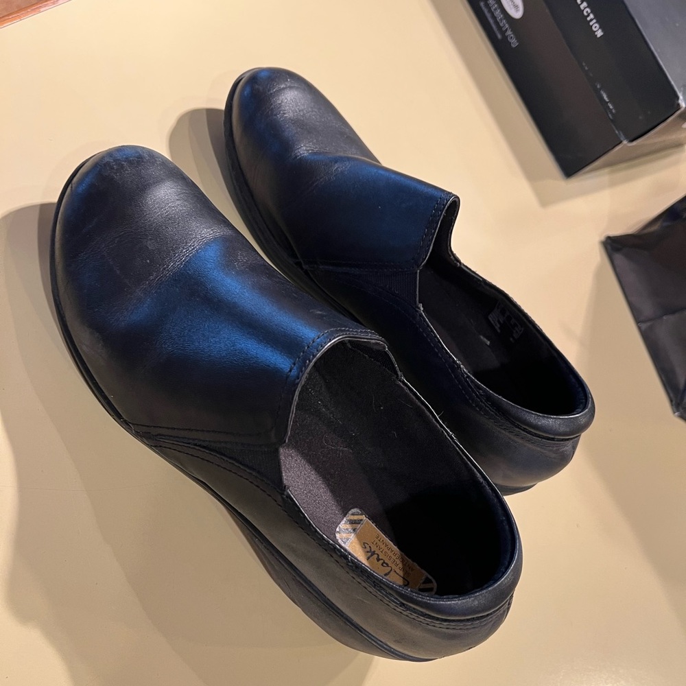 Clarks Lea black shoes